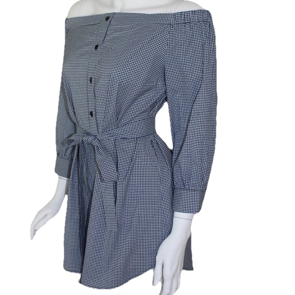 Michael Kors Collection Women’s Off the Shoulders Button-down Gingham Belted Top - Picture 1 of 6
